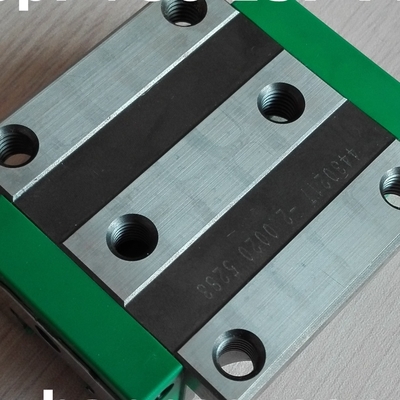 KWVE20B-V1-G3 Quattro file di carrelli standard KWVE20BV0G2 Blocco di guida lineare 20x63x30 mm